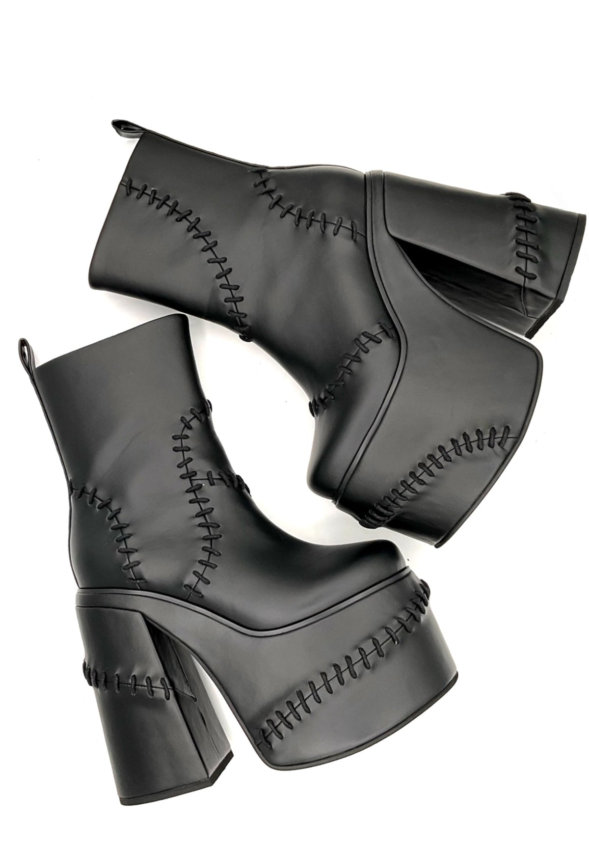 Ragdoll Platform Boot